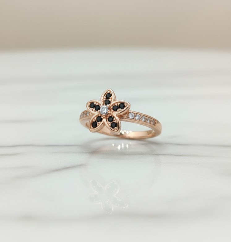Rose Gold Black Flower Ring