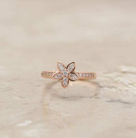 Rose Gold white Flower Ring